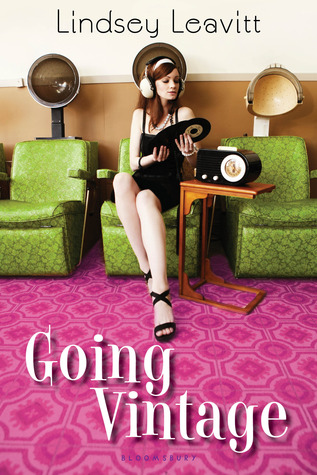 Book cover for Going Vintage by Lindsey Leavitt